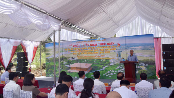 UBND xã Bắc Sơn tổ chức triển khai thực hiện Dự án xây dựng Cột cờ trên đỉnh núi Nà Lay – Điểm nhấn mới cho du lịch Bắc Sơn