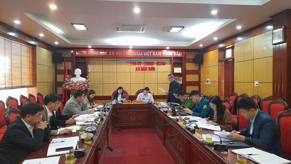 UBND XÃ BẮC SƠN HỌP THÀNH VIÊN THÁNG 12 NĂM 2025