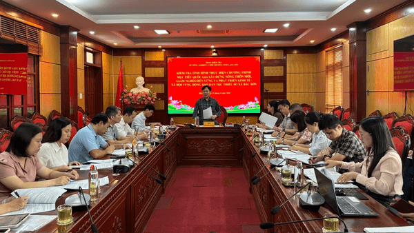 Đoàn công tác Sở Nông nghiệp và Môi trường tỉnh Lạng Sơn kiểm tra thực hiện các Chương trình mục tiêu quốc gia tại xã Bắc Sơn