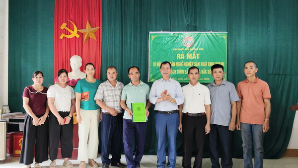 Hội Nông dân xã Bắc Sơn tổ chức Lễ ra mắt Tổ Hội Nông dân nghề nghiệp sản xuất, kinh doanh rau sạch thôn Bắc Sơn