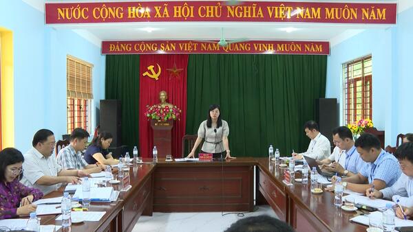 Đồng chí Chủ tịch UBND huyện làm việc tại Đảng ủy thị trấn Bắc Sơn